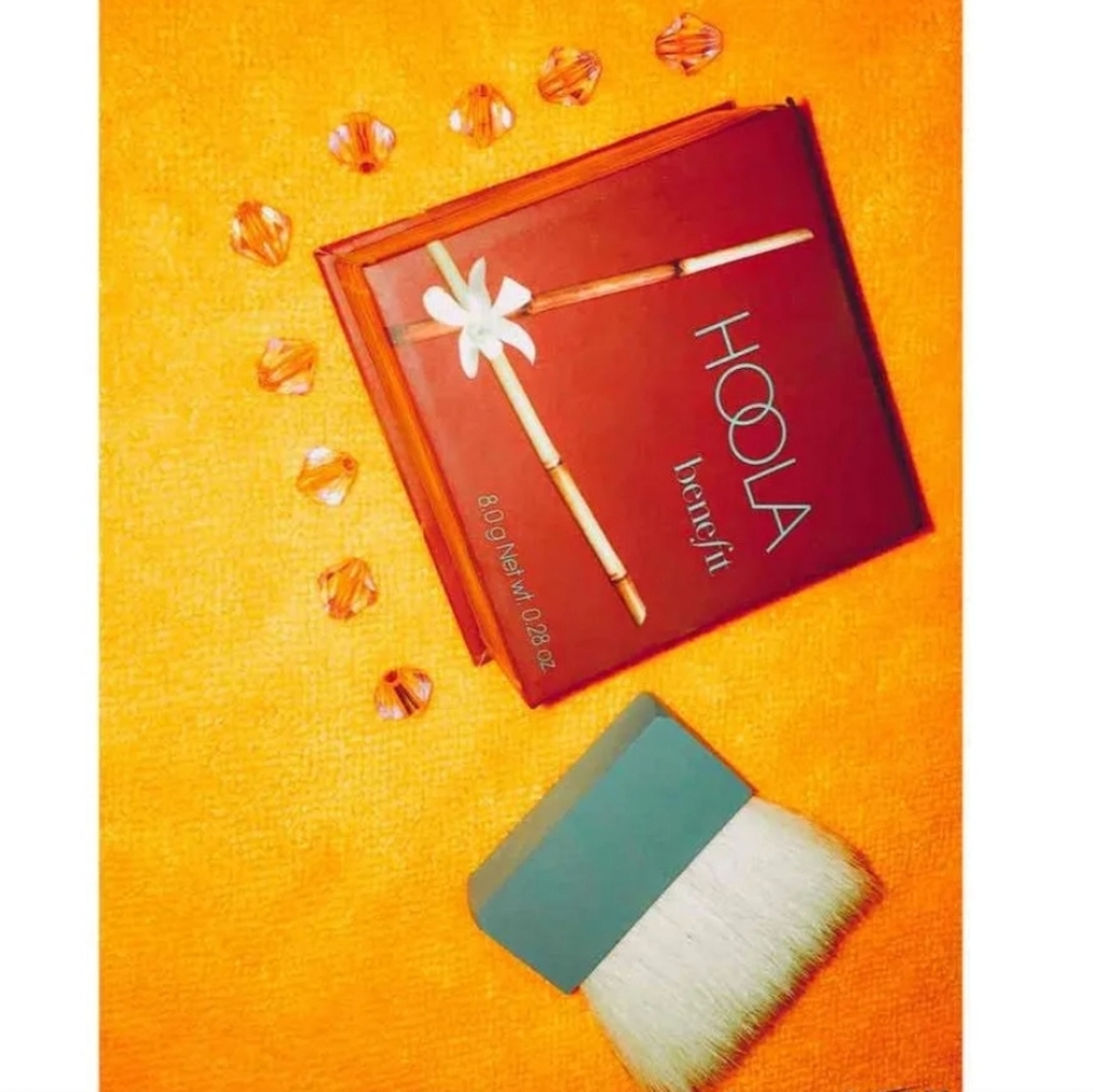 BENEFIT COSMETICS HOOLA MATTE POWDER BRONZER. - Picture 11 of 16
